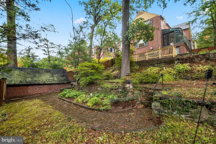 1213 Roundhill Rd, Baltimore, MD 21218 - #2