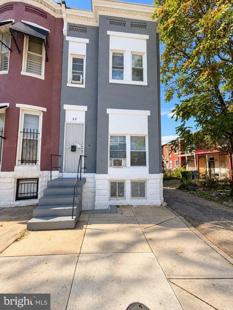 32 N Pulaski St, Baltimore, MD 21223 - #1
