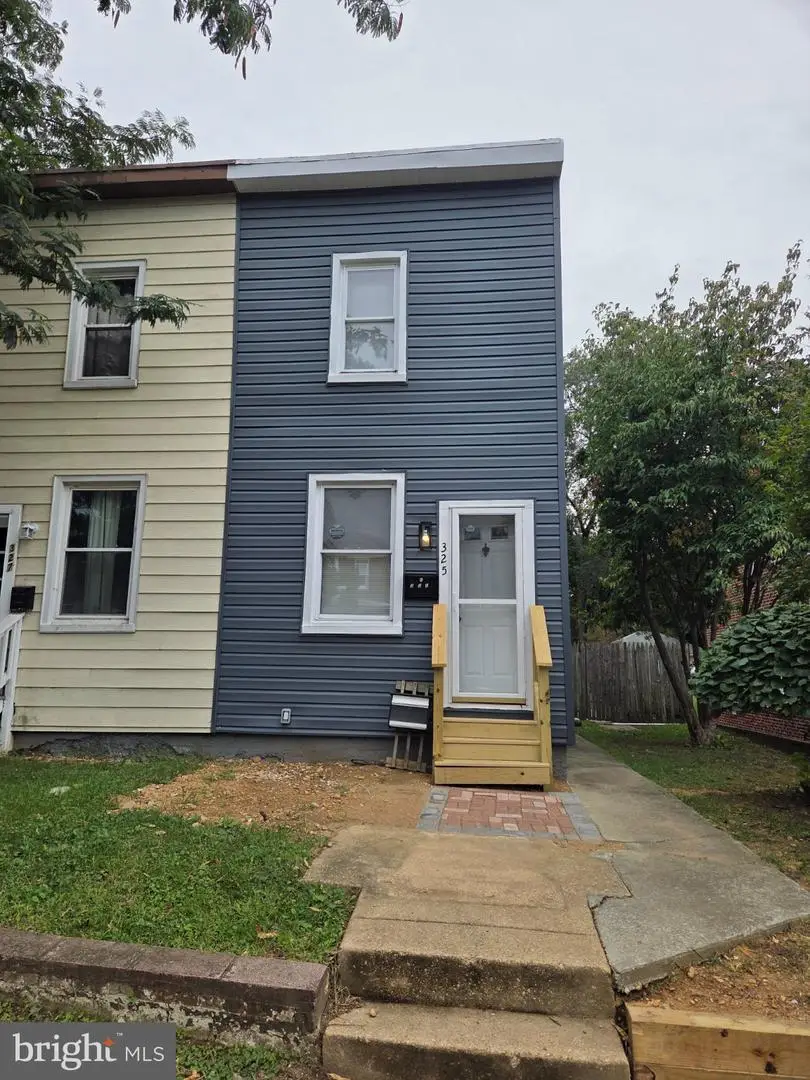 325 Washburn Ave, Baltimore, MD 21225 - #1