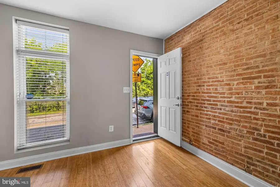 317 Font Hill Ave, Baltimore, MD 21223 - #3