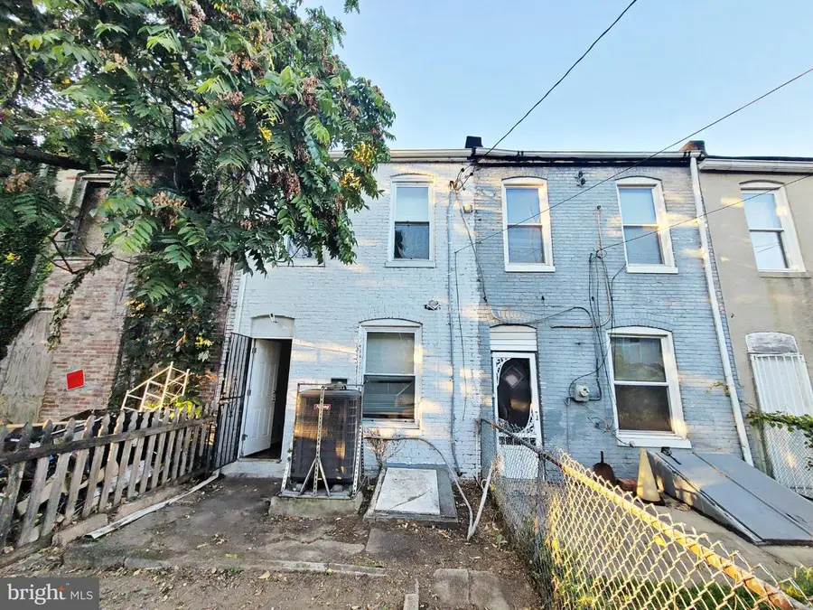 2741 W Fairmount Ave, Baltimore, MD 21223 - #2