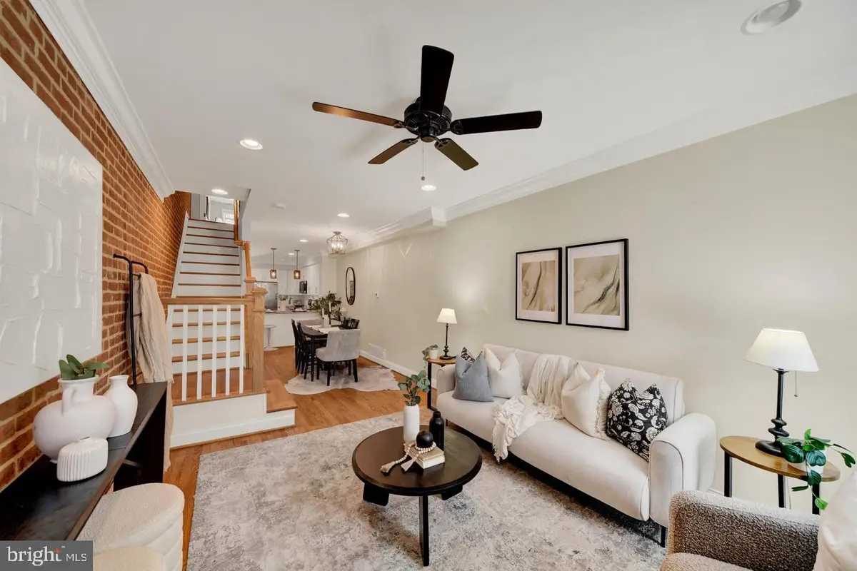 813 S Robinson St, Baltimore, MD 21224 - #1