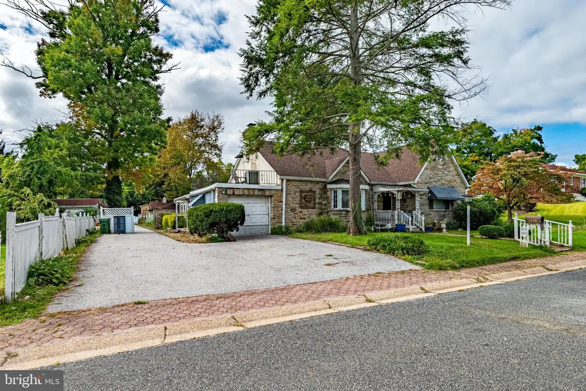 4406 Buena Vista Ave, Baltimore, MD 21211 - #1