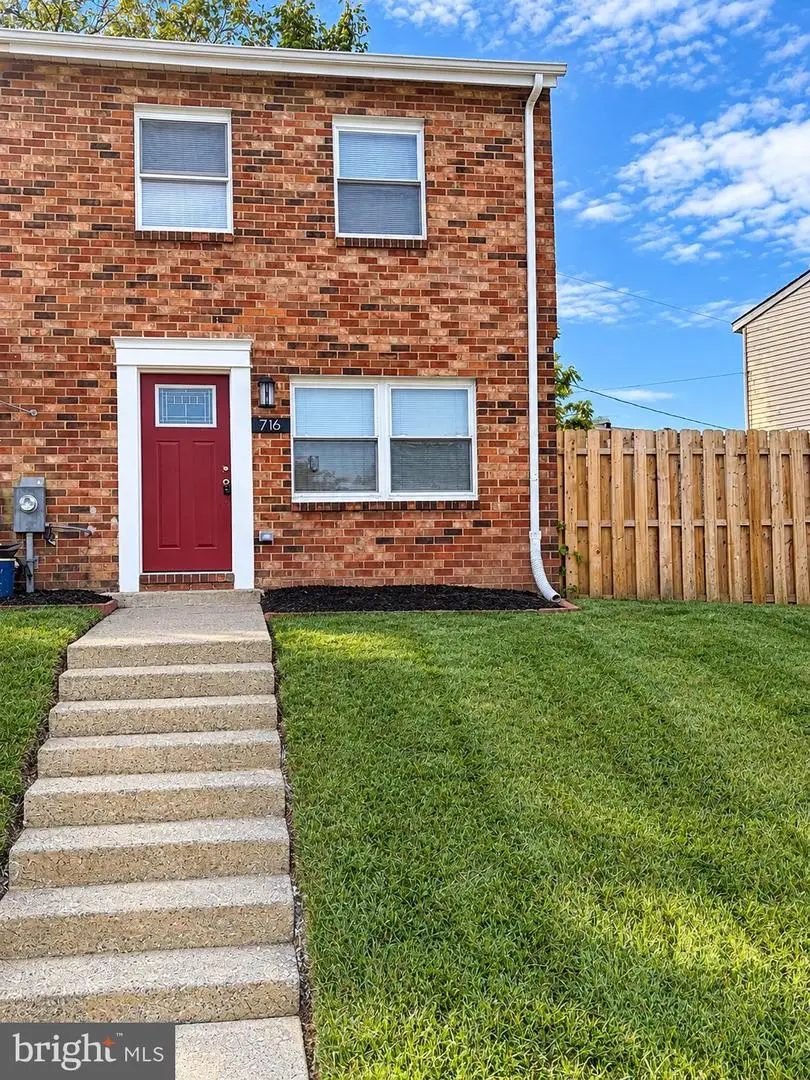 716 Deacon Hill Ct, Brooklyn, MD 21225 - #1