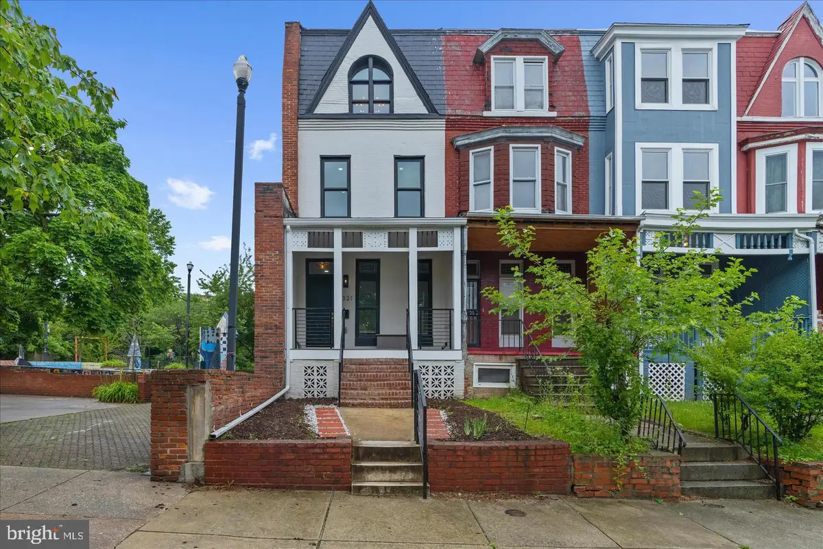 2321 Madison Ave, Baltimore, MD 21217 - #1