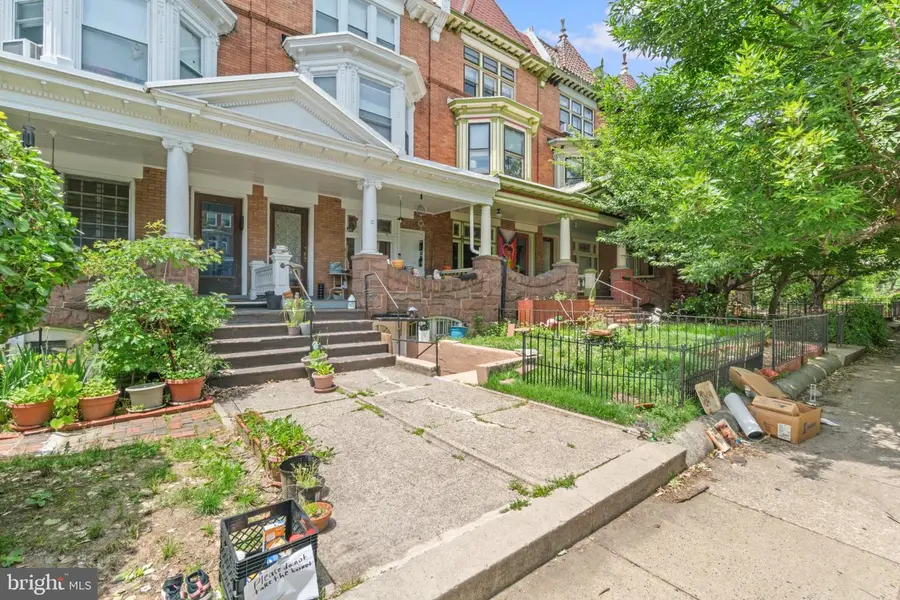 2704 N Calvert St, Baltimore, MD 21218 - #2