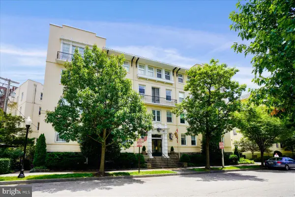 3405 Greenway Grn #106, BALTIMORE, MD 21218