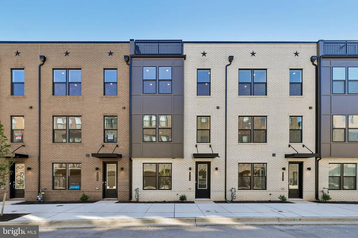 2725 Ferry Bar Dr, Baltimore, MD 21230 - #1