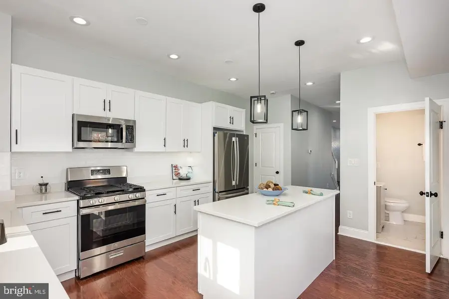 2621 E Monument St, Baltimore, MD 21205 - #3