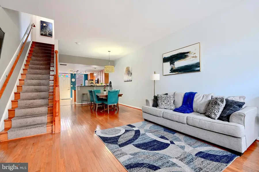 2204 N Calvert St, Baltimore, MD 21218 - #2
