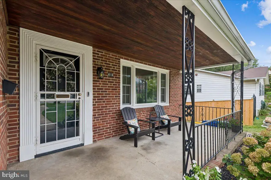 418 N Chapel Gate Ln, Baltimore, MD 21229 - #2