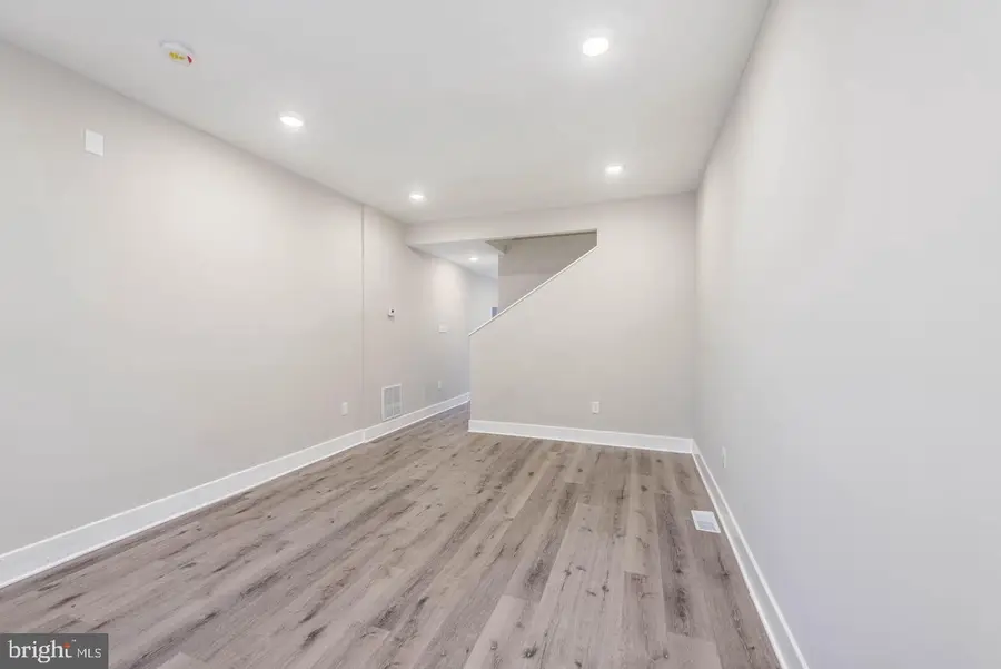 1011 N Mount St, Baltimore, MD 21217 - #3