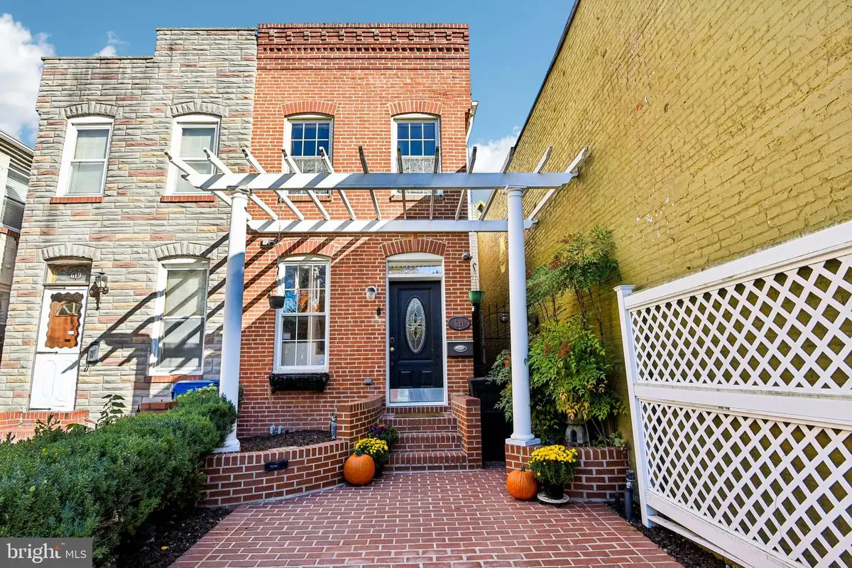 621 S Montford Ave, Baltimore, MD 21224 - #1