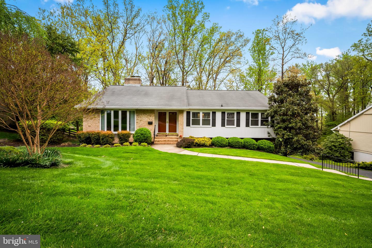 320 Presway Rd, LUTHERVILLE TIMONIUM, MD 21093 - BHGRE