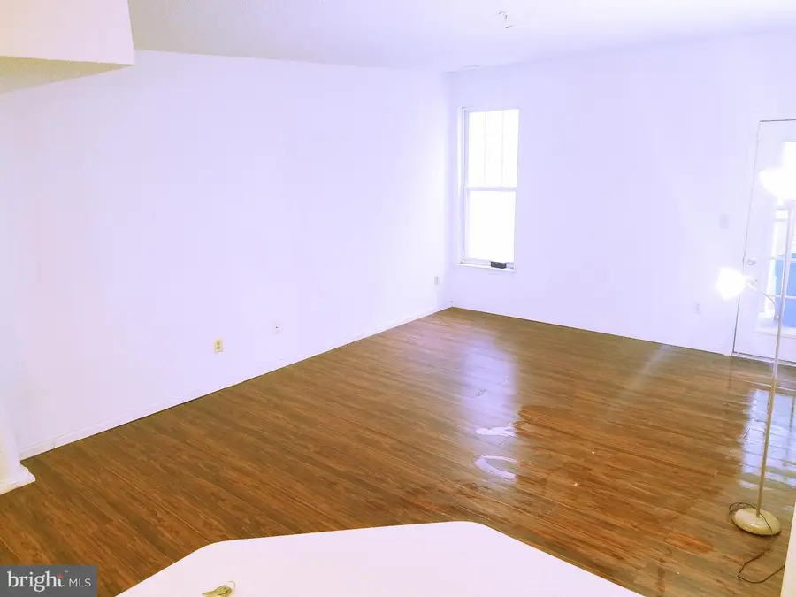 7115 Sandown Cir #202, Windsor Mill, MD 21244 - Image #3
