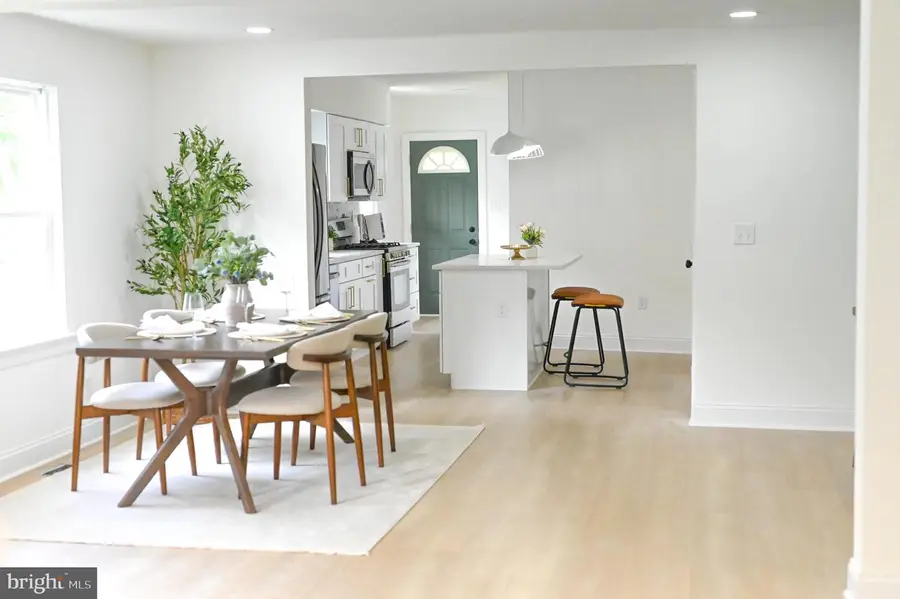 209 Main St, Dundalk, MD 21222 - Image #2