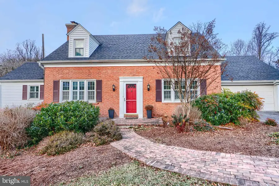 1008 W Wind Ct, Towson, MD 21204 - Image #2