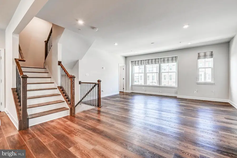 10866 Beckenham St, Middle River, MD 21220 - Image #3