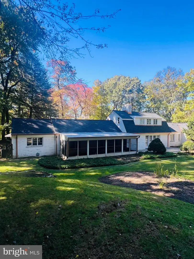 7 Caveswood Ln, Owings Mills, MD 21117 - Image #2