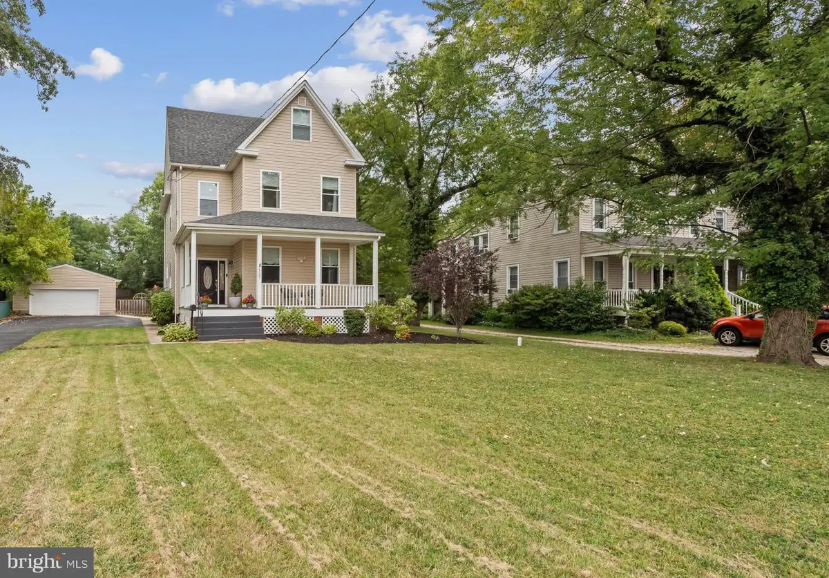 127 Bloomsbury Ave, Baltimore, MD 21228 - Image #1