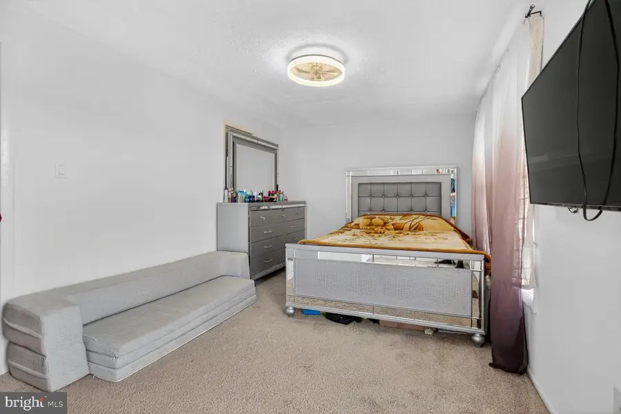 23 Rocky Brook Ct, Woodlawn, MD 21244 - Image #2