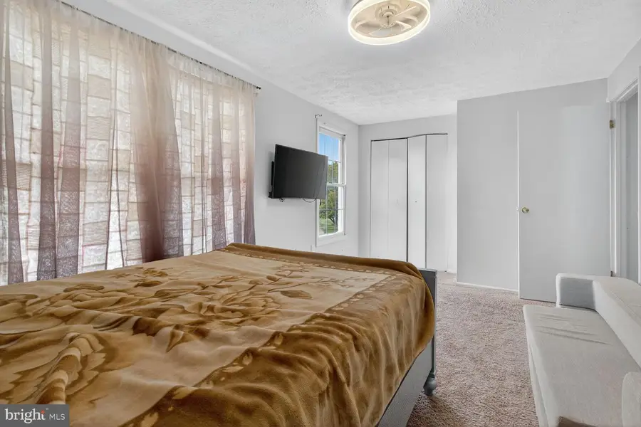 23 Rocky Brook Ct, Woodlawn, MD 21244 - Image #3