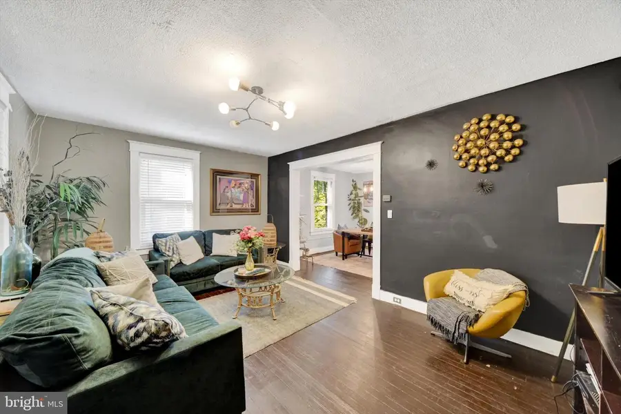 3646 Clifmar Rd, Windsor Mill, MD 21244 - Image #2