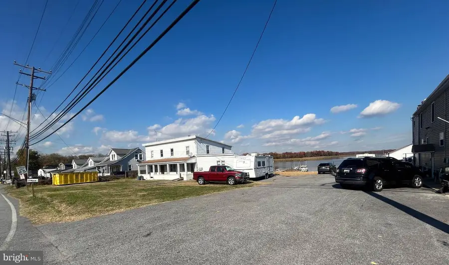 6510 N Point Rd, Edgemere, MD 21219 - Image #2