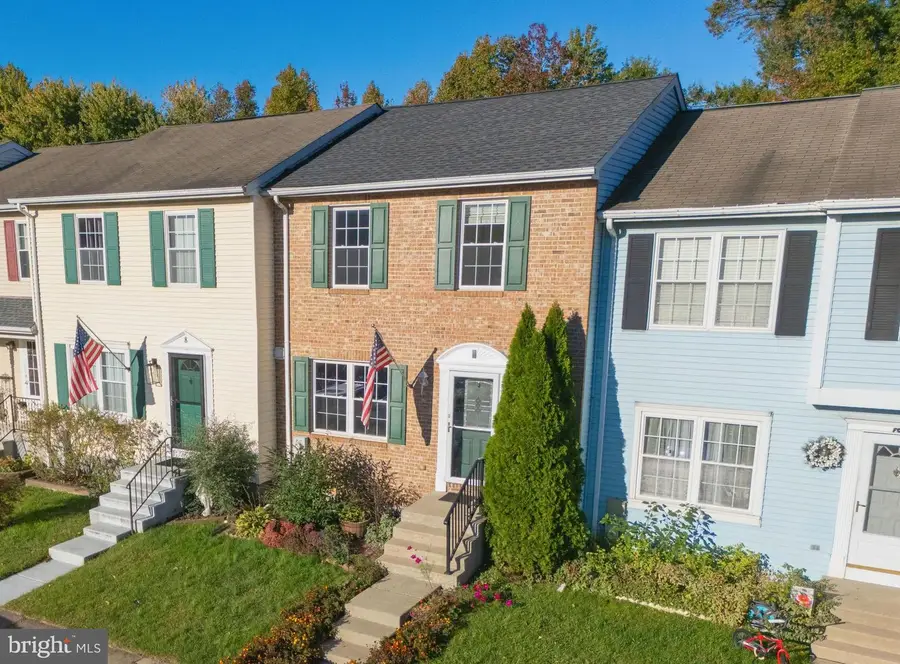 6 Offspring Ct, Perry Hall, MD 21128 - Image #2