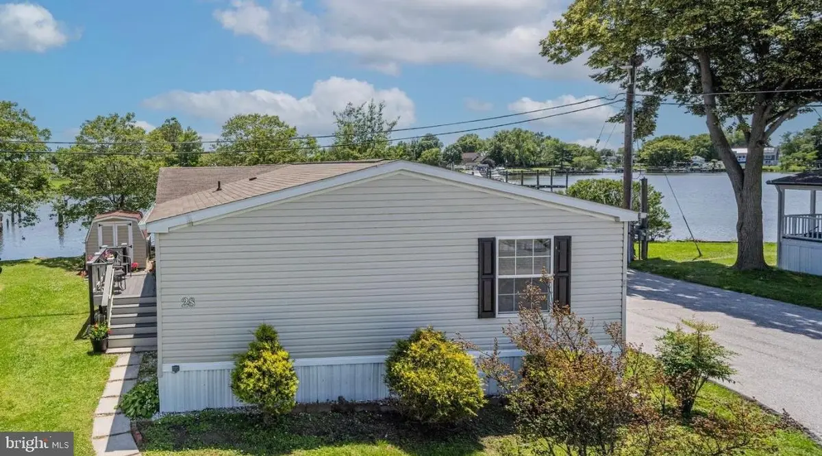 28 Shore Rd, Sparrows Point, MD 21219 - Image #1