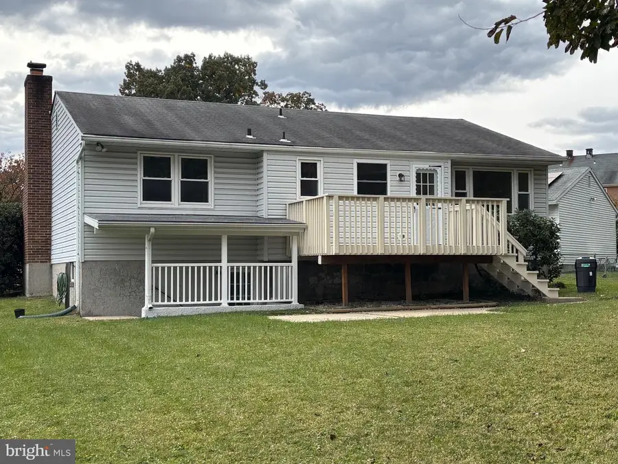 11 Mckenna Ct, Parkville, MD 21234 - Image #3