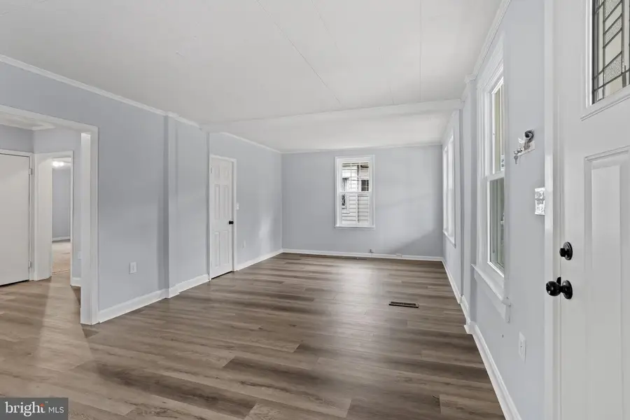 104 Willow Ave, Towson, MD 21286 - Image #2