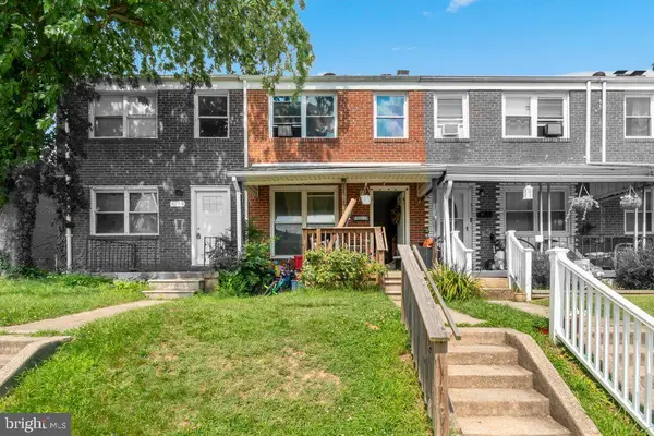 4015 Saint Augustine Ln, DUNDALK, MD 21222