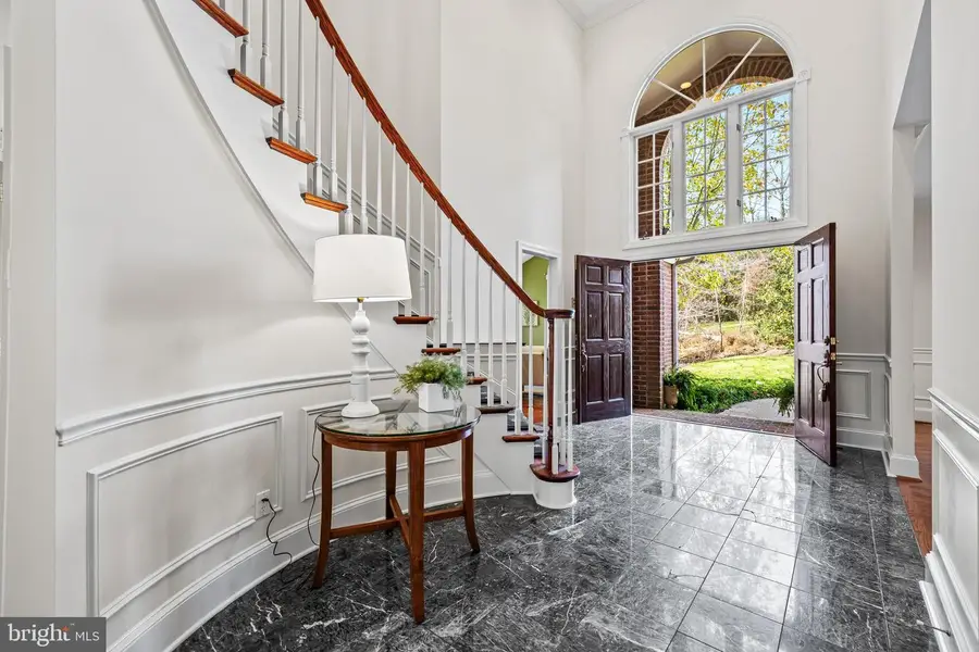 3 Forest Bluff Ct, Owings Mills, MD 21117 - Image #3