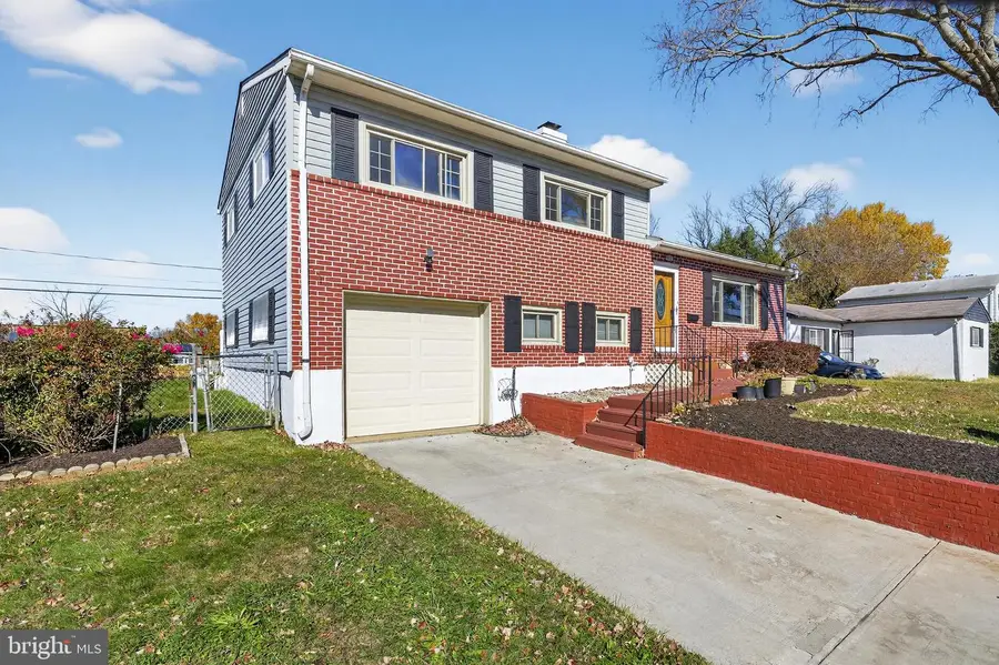 910 Prestwood Rd, Catonsville, MD 21228 - Image #2