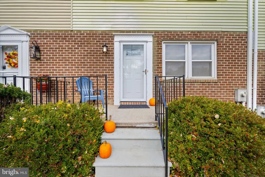 3743 Double Rock Ln, Parkville, MD 21234 - Image #2