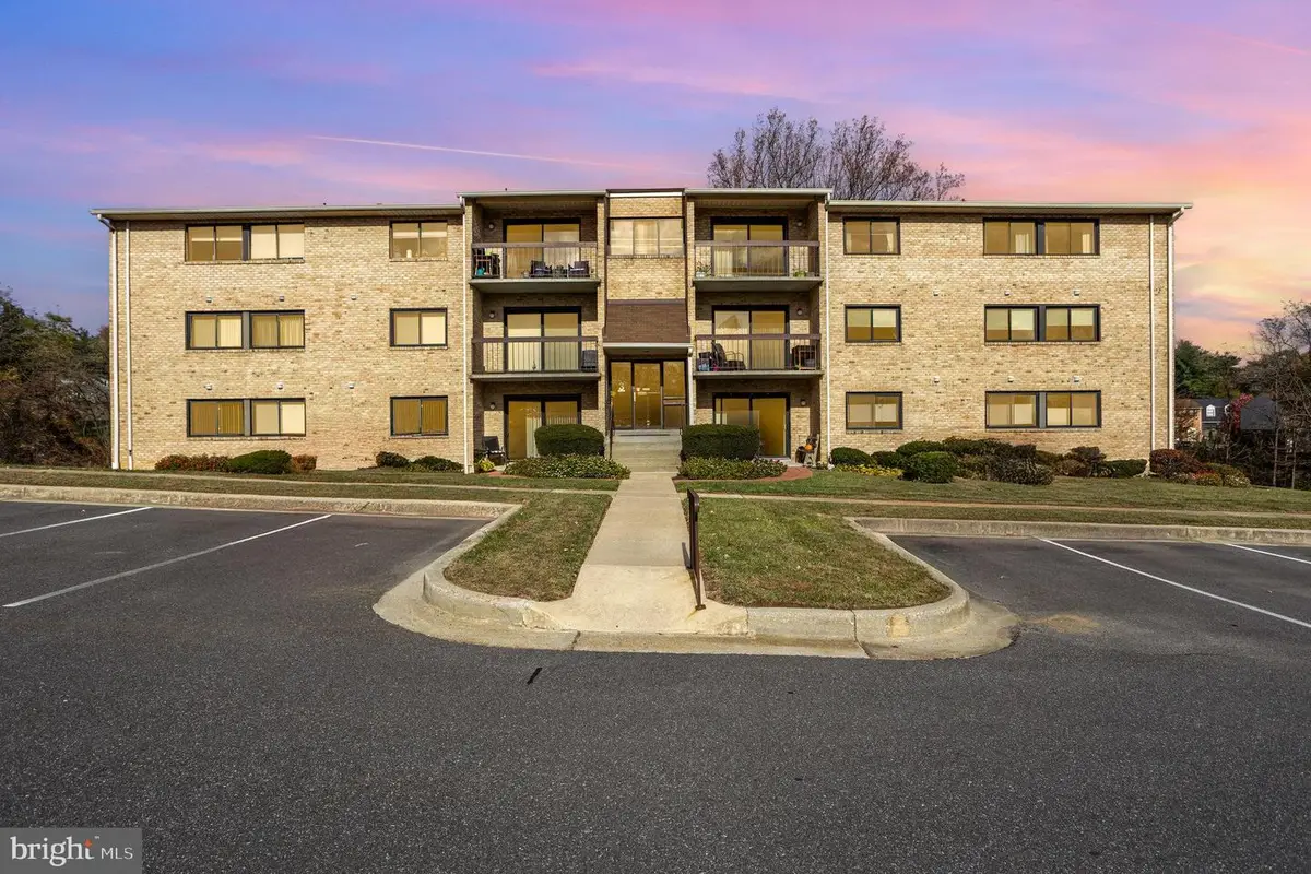 3 Summit Hill Ct #b-2, Baltimore, MD 21228 - Image #1