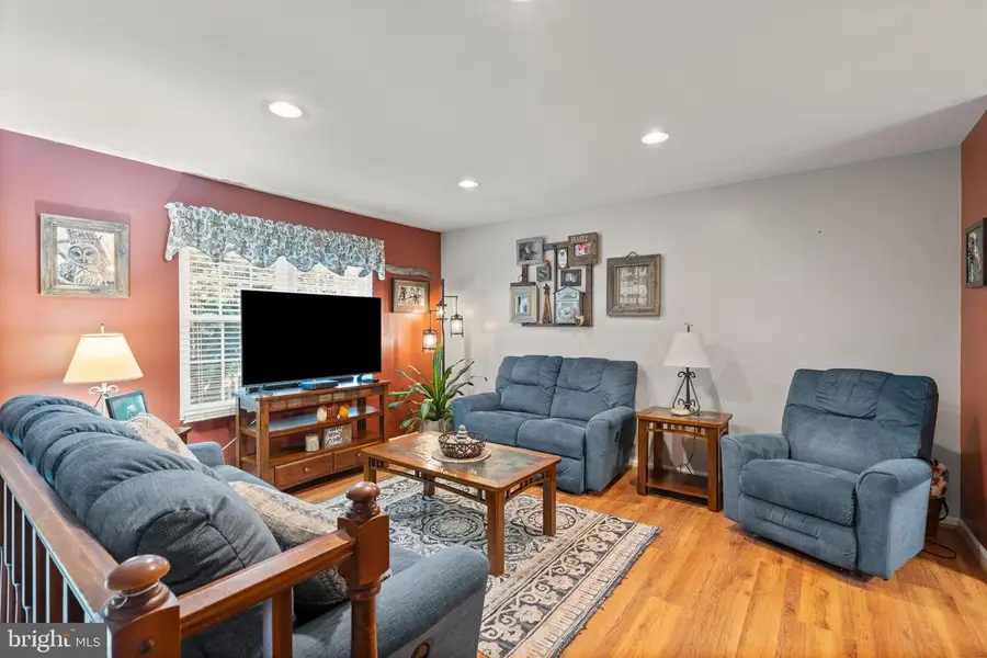 14 Stable Gate Ct, Perry Hall, MD 21128 - Image #2