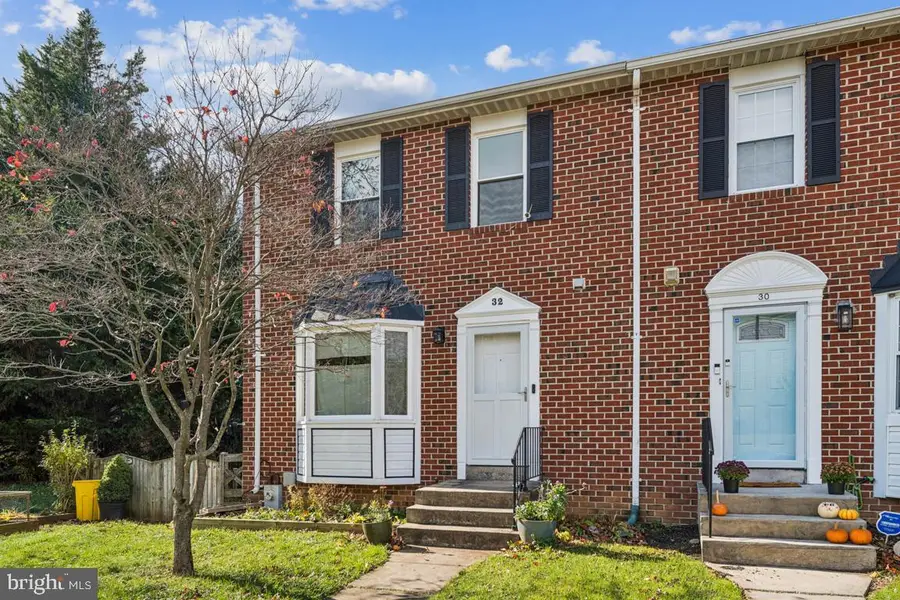 32 Stoneway Pl, Baltimore, MD 21236 - Image #2
