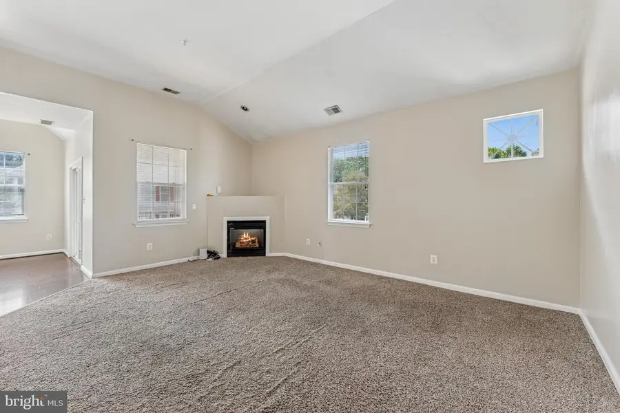 5002 Hollington Dr #301, Owings Mills, MD 21117 - Image #3