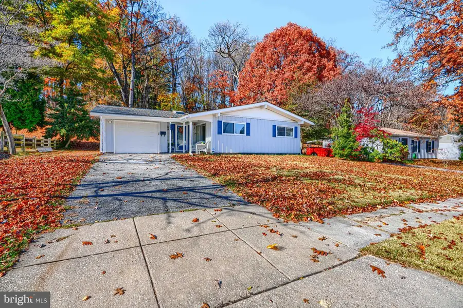 215 Greenview Ave, Reisterstown, MD 21136 - Image #2