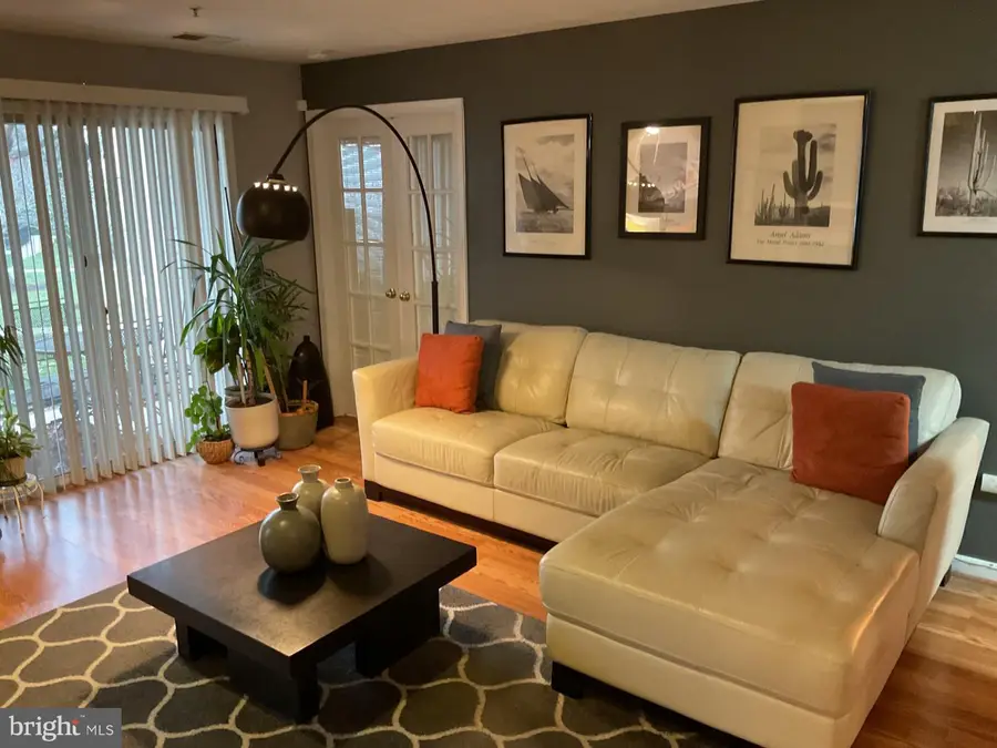 8815 Stone Ridge Cir #101, Pikesville, MD 21208 - Image #2