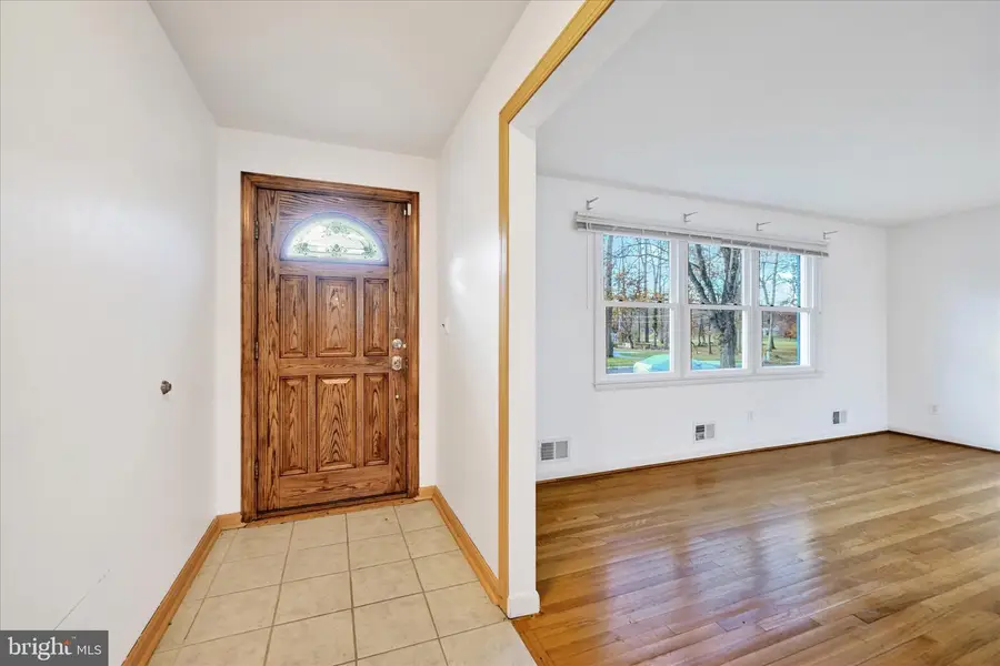 17 Deep Dale Dr, Lutherville Timonium, MD 21093 - Image #3