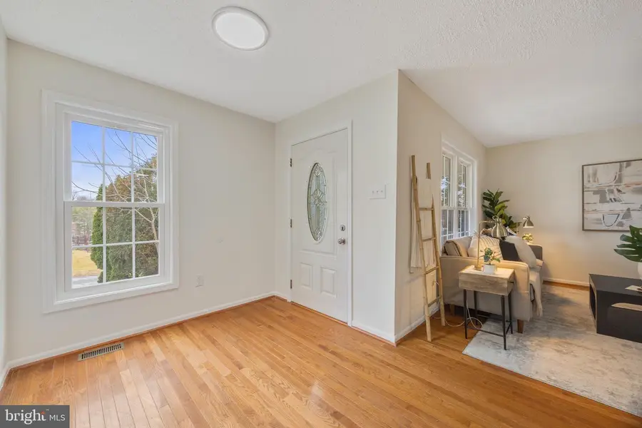 2112 Woodlawn Dr, Baltimore, MD 21207 - Image #3