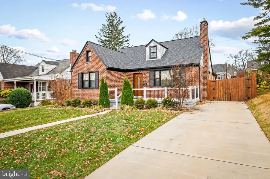 312 Waveland Rd, Catonsville, MD 21228 - Image #3