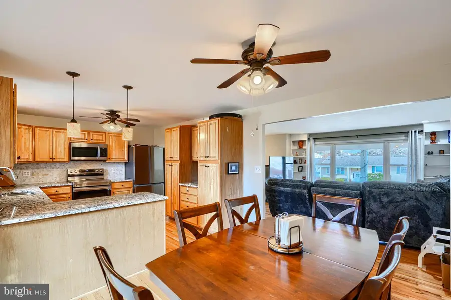 2110 Folkstone Rd, Lutherville Timonium, MD 21093 - Image #3