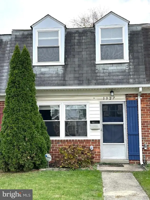 1327 Mantle St, PARKVILLE, MD 21234