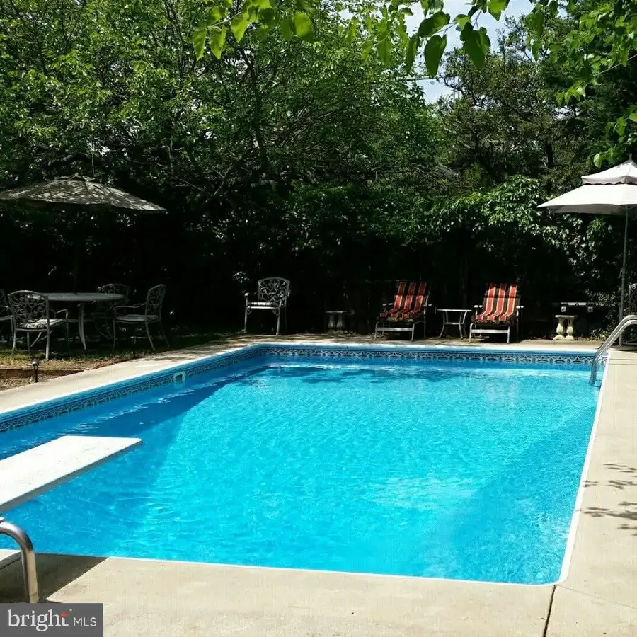 1709 Woodside Ave, Baltimore, MD 21227 - Image #2