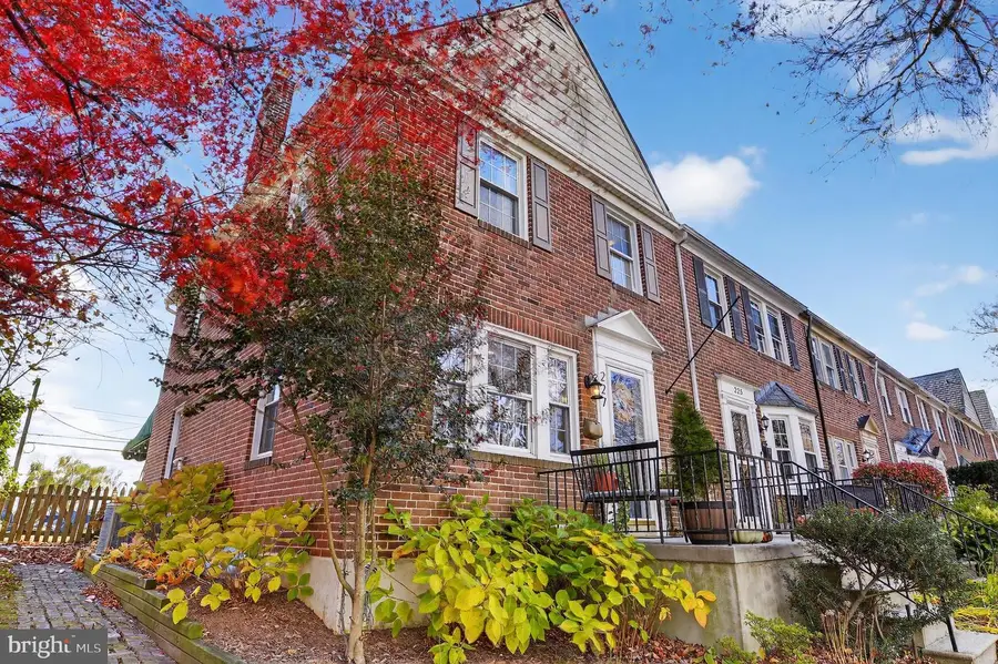 227 Overbrook Rd, Baltimore, MD 21212 - Image #2