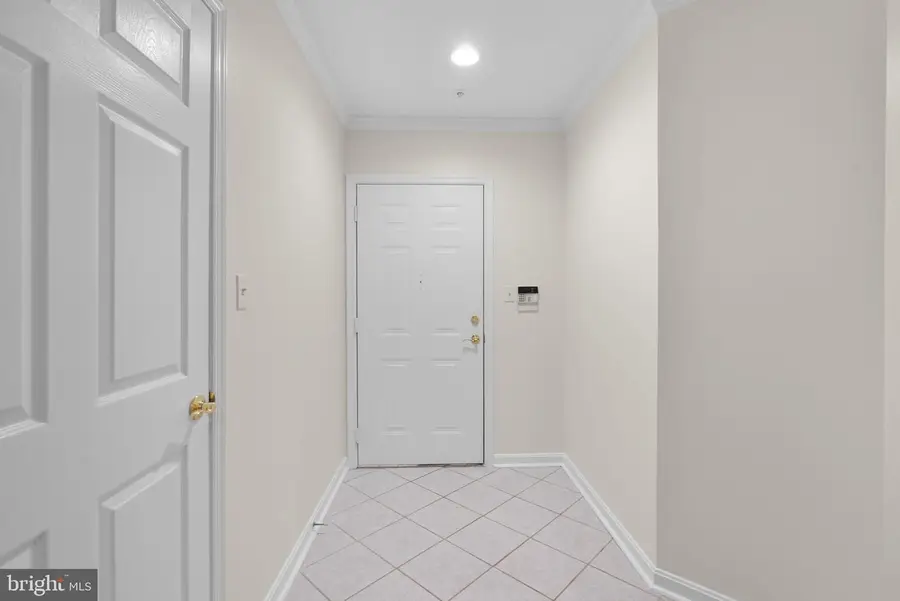 641 Straffan Dr #102, Lutherville Timonium, MD 21093 - Image #3